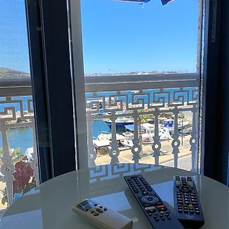 Hotel Larimar Cesme