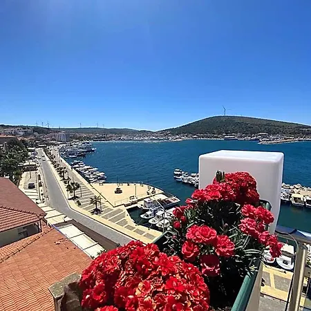 Larimar Cesme جفتليك كوي